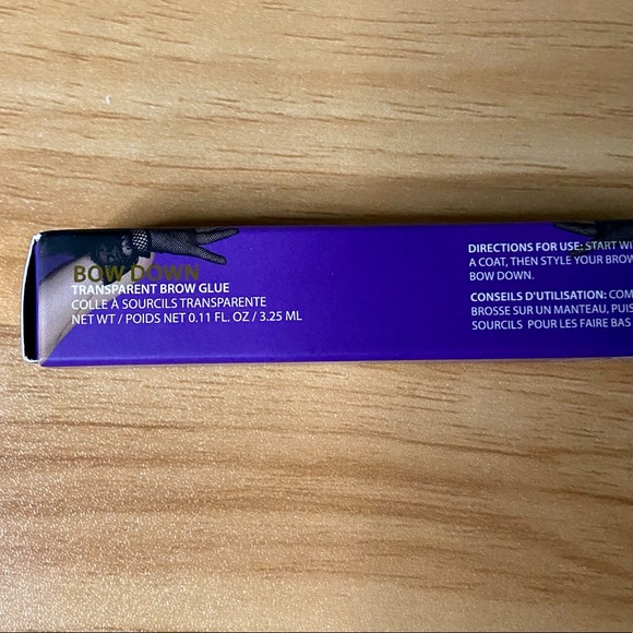 Qveen Studio Bow Down Brow Glue - Picture 6 of 9